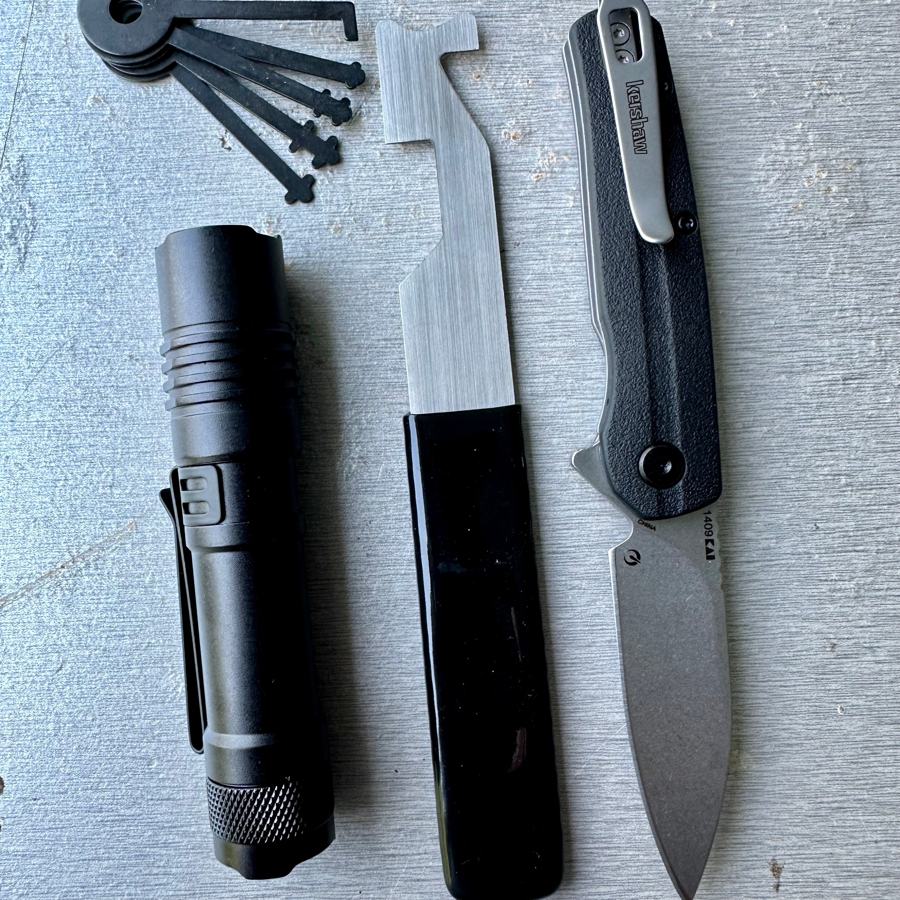 Shove Blade Entry Tool
